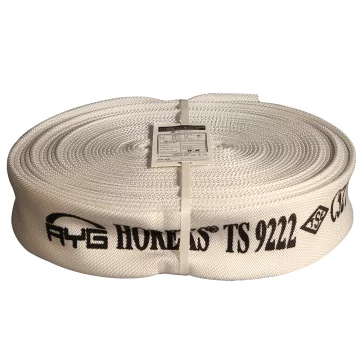 Innen PVC-beschichtet, außen mit Gewebe umflochtener Feuerwehrschlauch, zertifiziert nach TS 9222